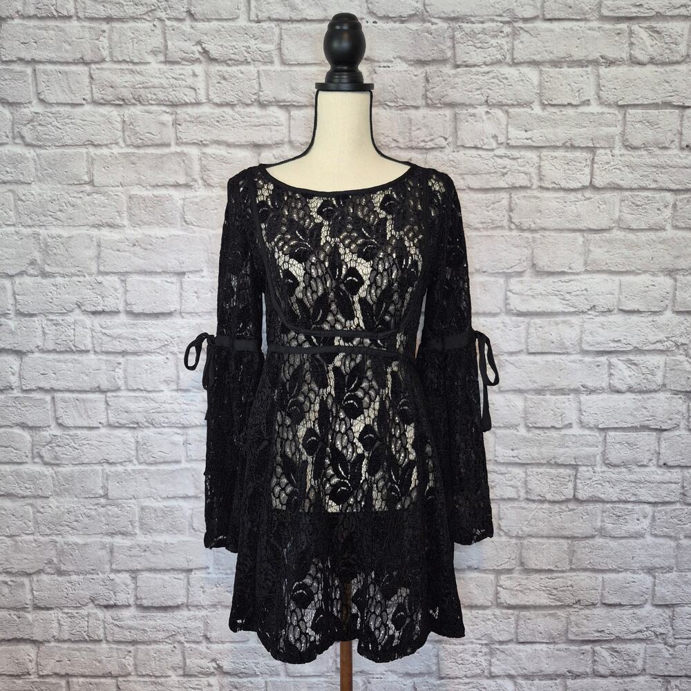 Free People Ruby Lace black mini dress bell sleeves fit flare round neckline  XS - Picture 2 of 10